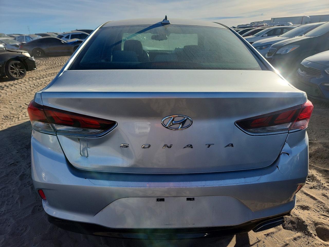 2018 HYUNDAI SONATA SPORT photo 11