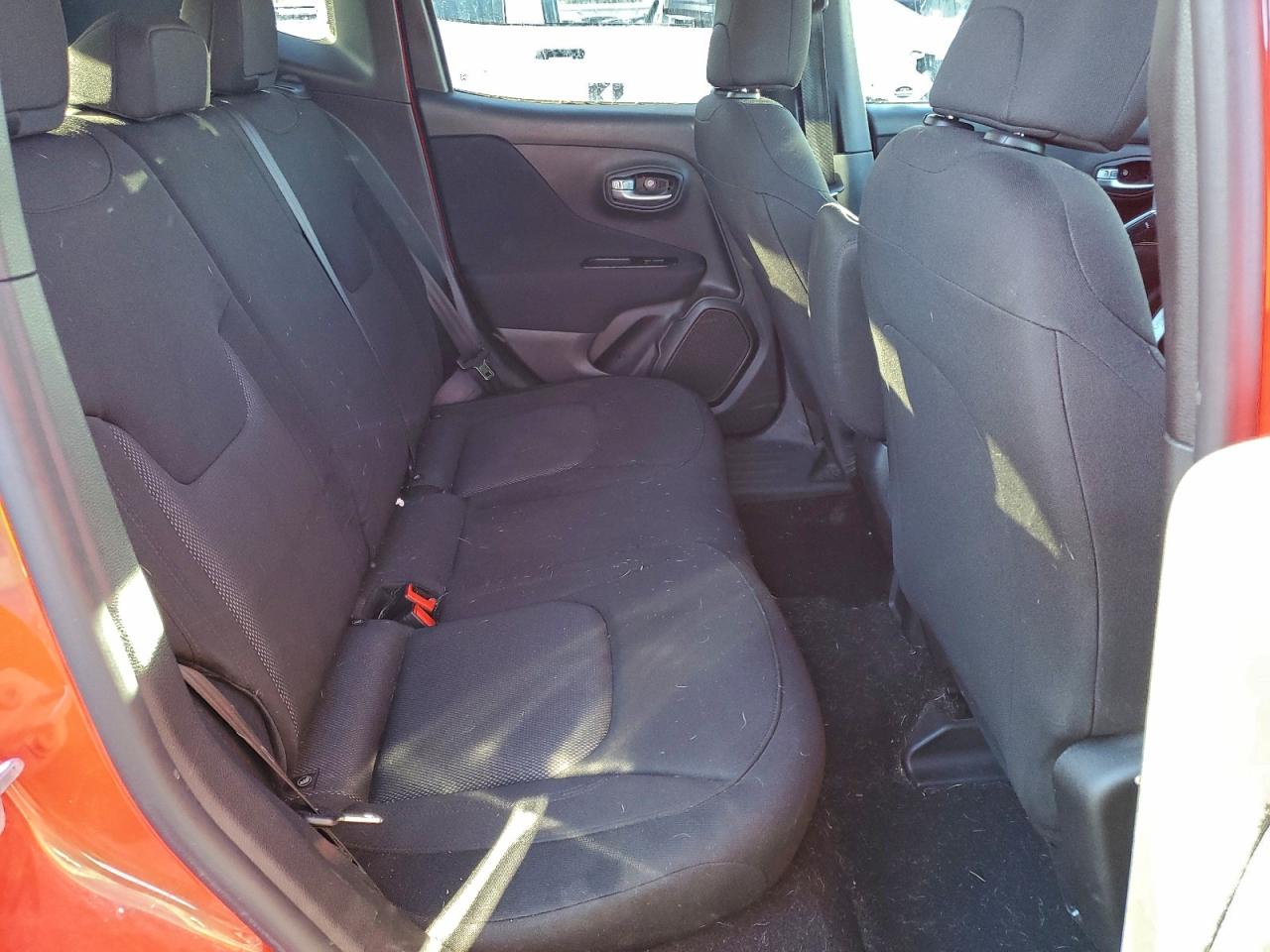 2019 JEEP RENEGADE SPORT photo 11