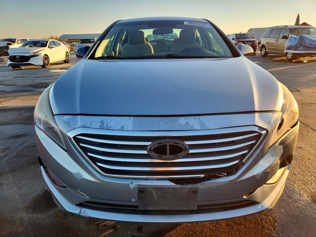2015 HYUNDAI SONATA SE photo 5