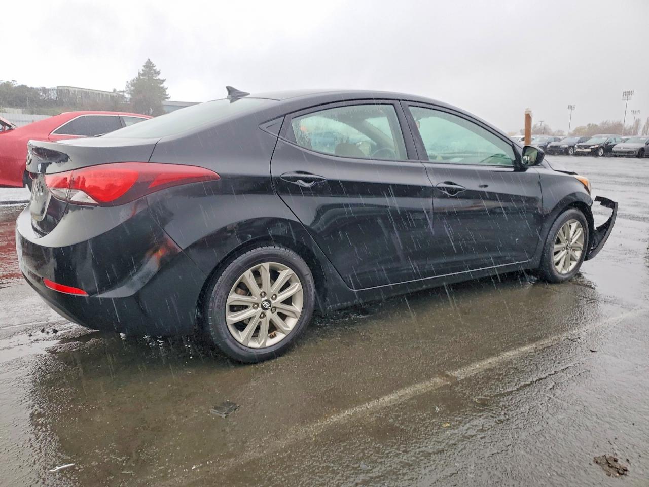 2014 HYUNDAI ELANTRA SE photo 3