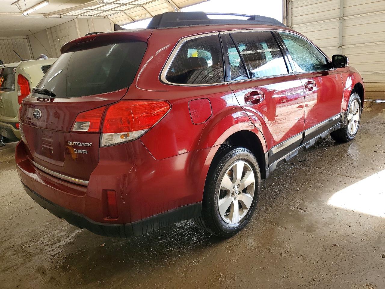 2012 SUBARU OUTBACK 3.6R LIMITED photo 3