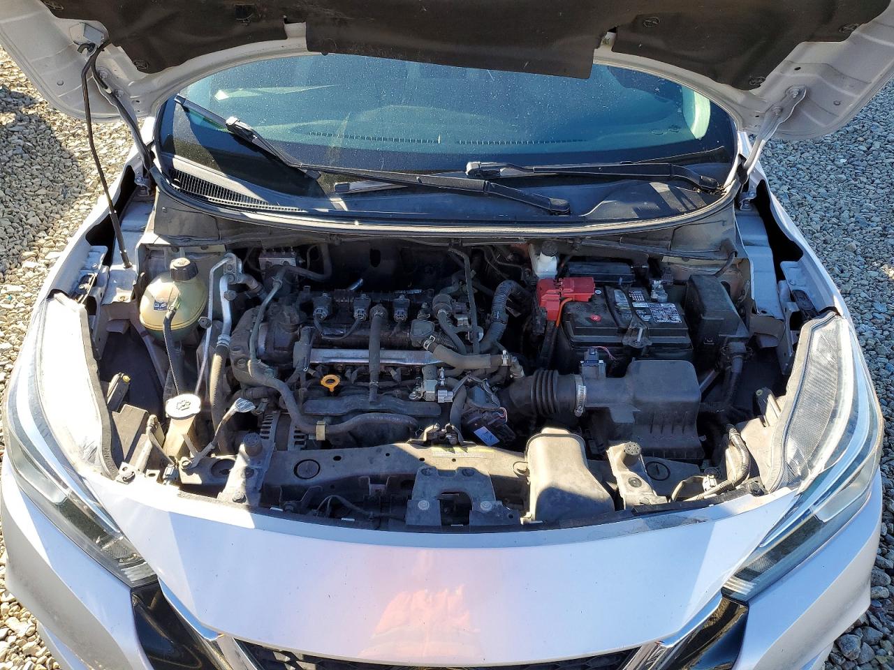 2020 NISSAN VERSA SV photo 11
