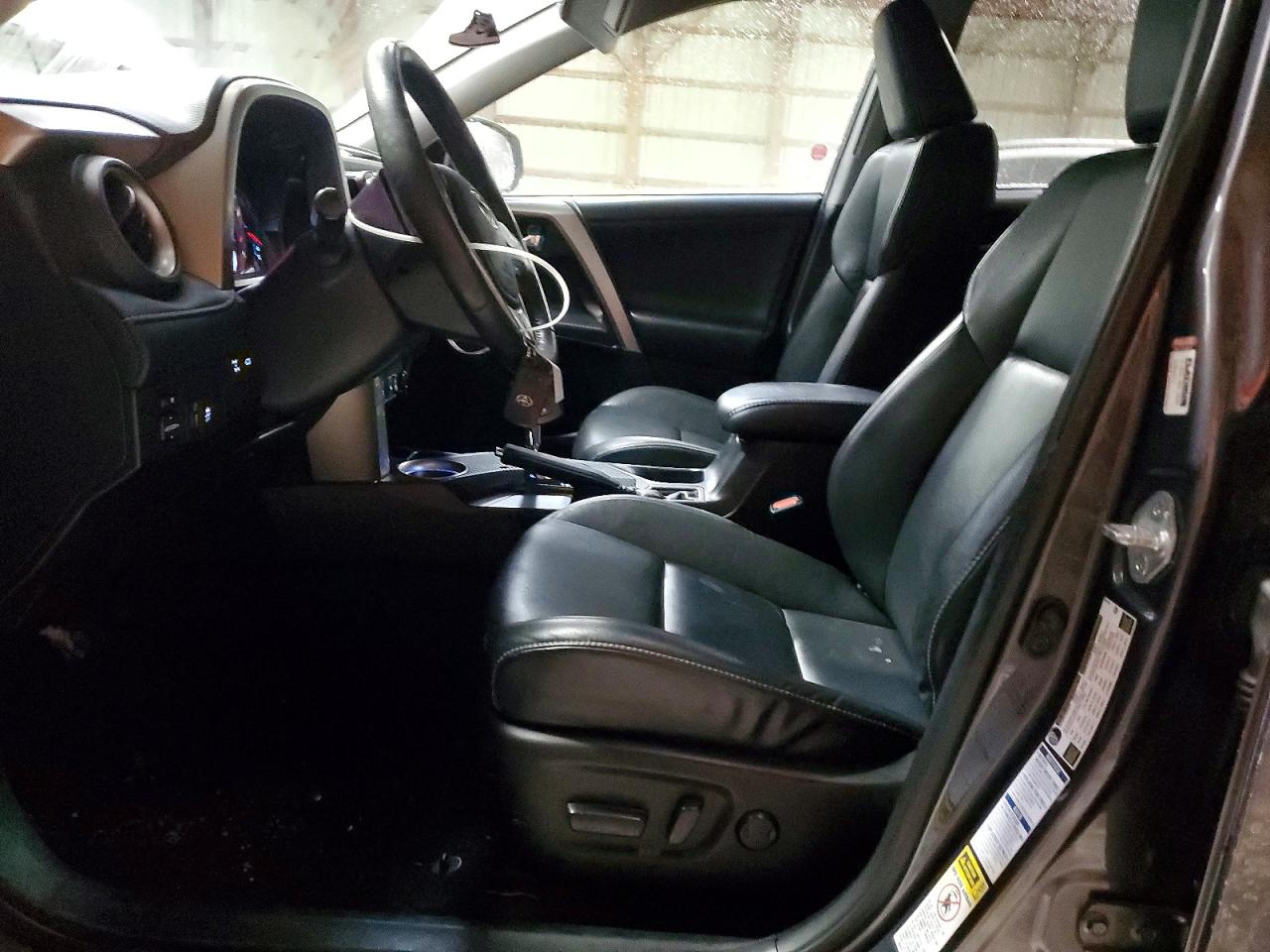 2015 TOYOTA RAV4 LIMITED photo 7
