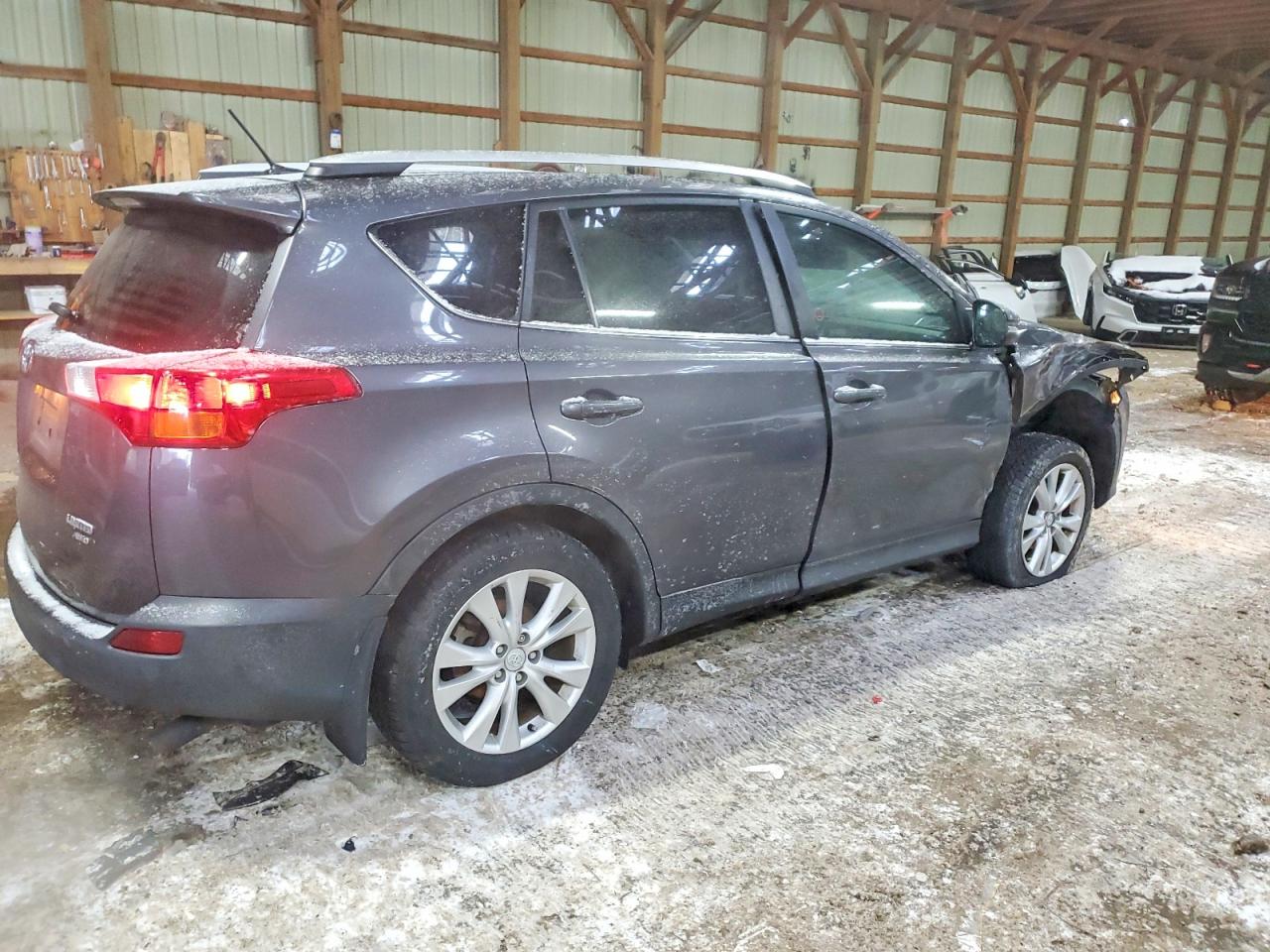 2015 TOYOTA RAV4 LIMITED photo 3