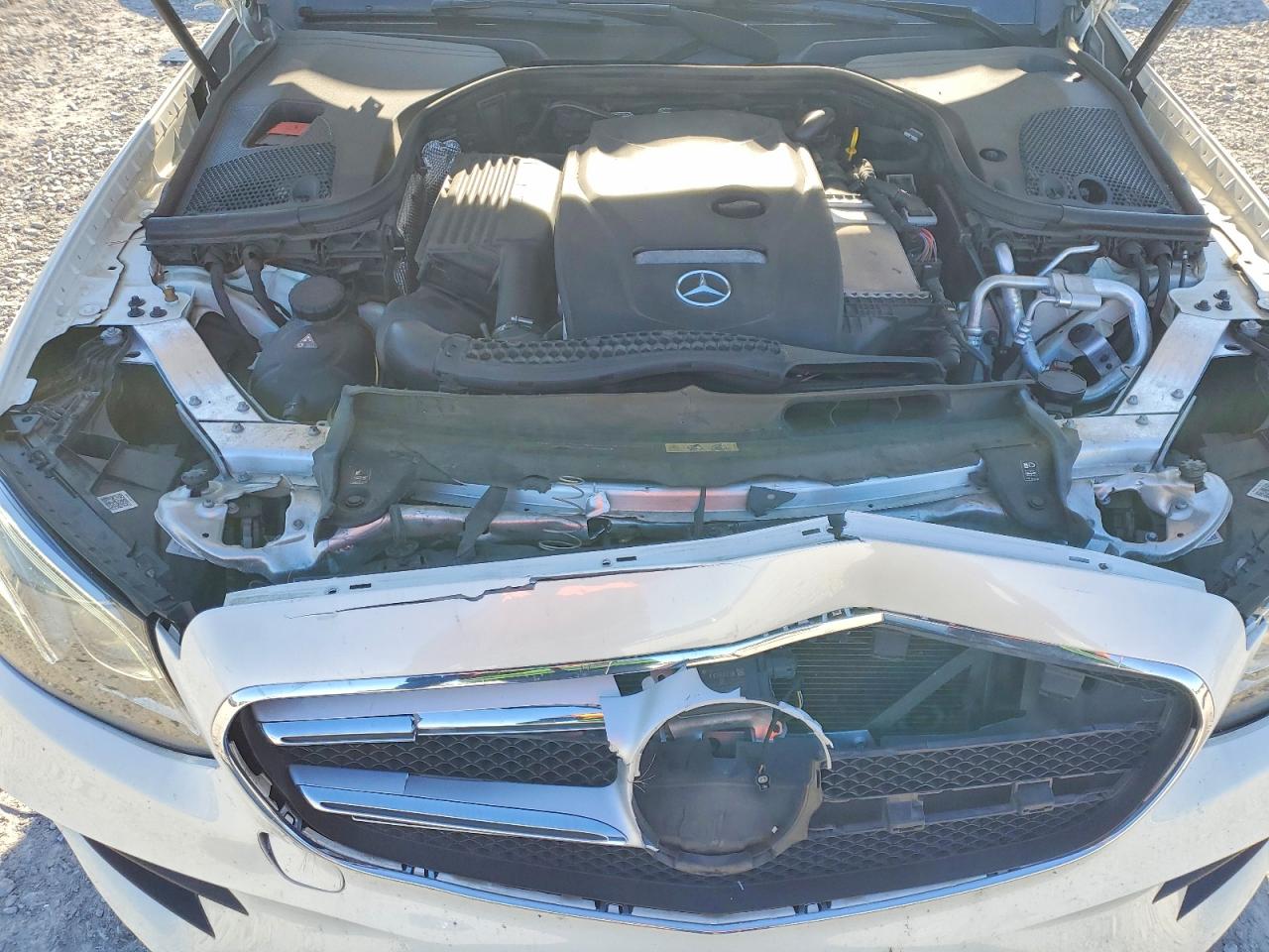 2017 MERCEDES-BENZ E 300 4MATIC photo 11