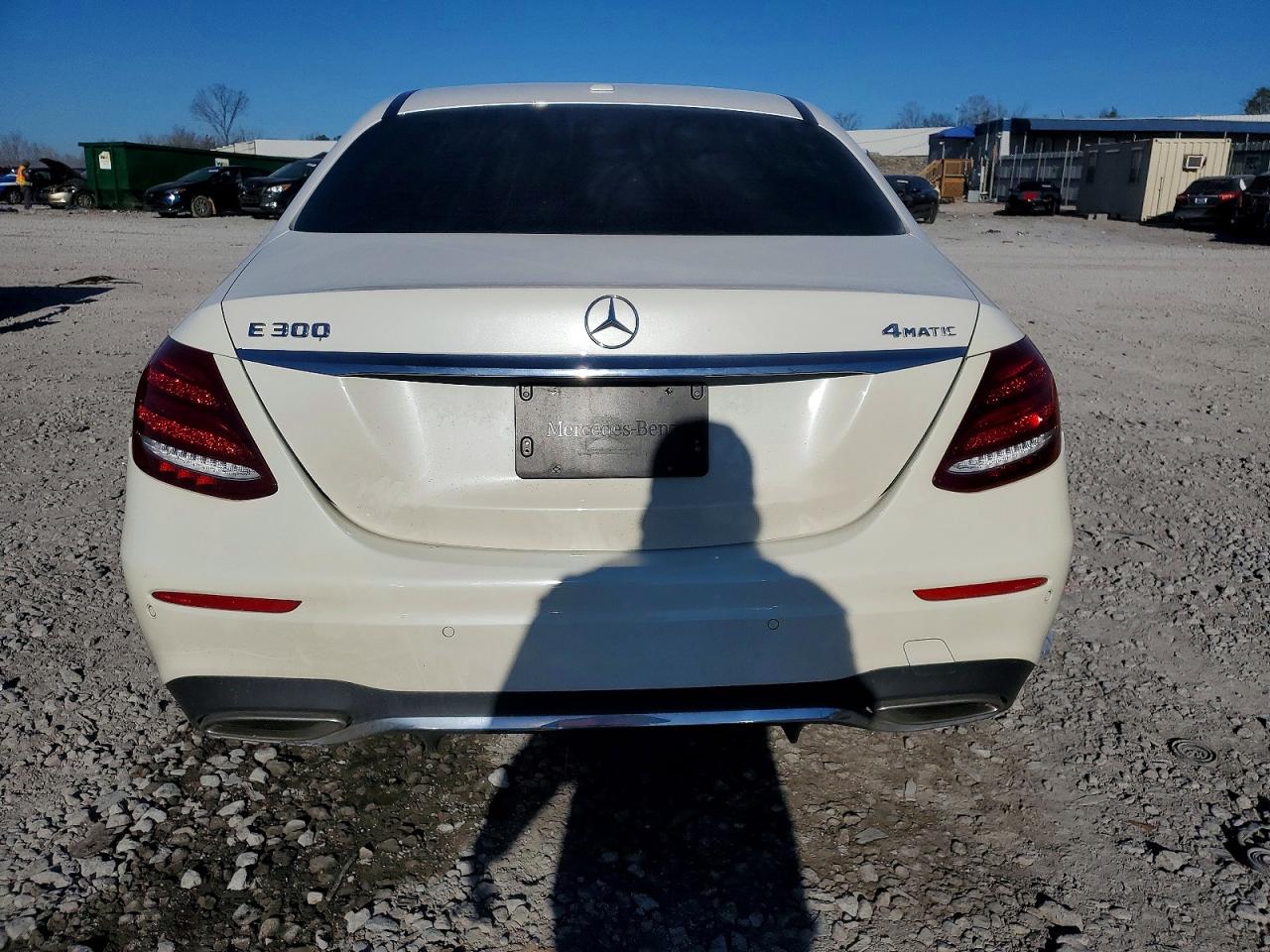 2017 MERCEDES-BENZ E 300 4MATIC photo 6