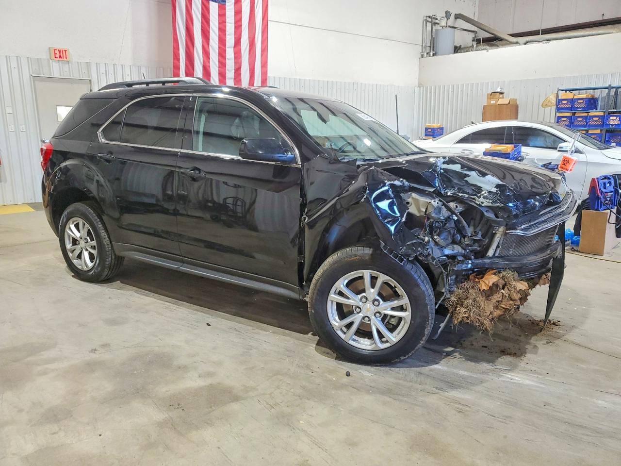 2017 CHEVROLET EQUINOX LT photo 4