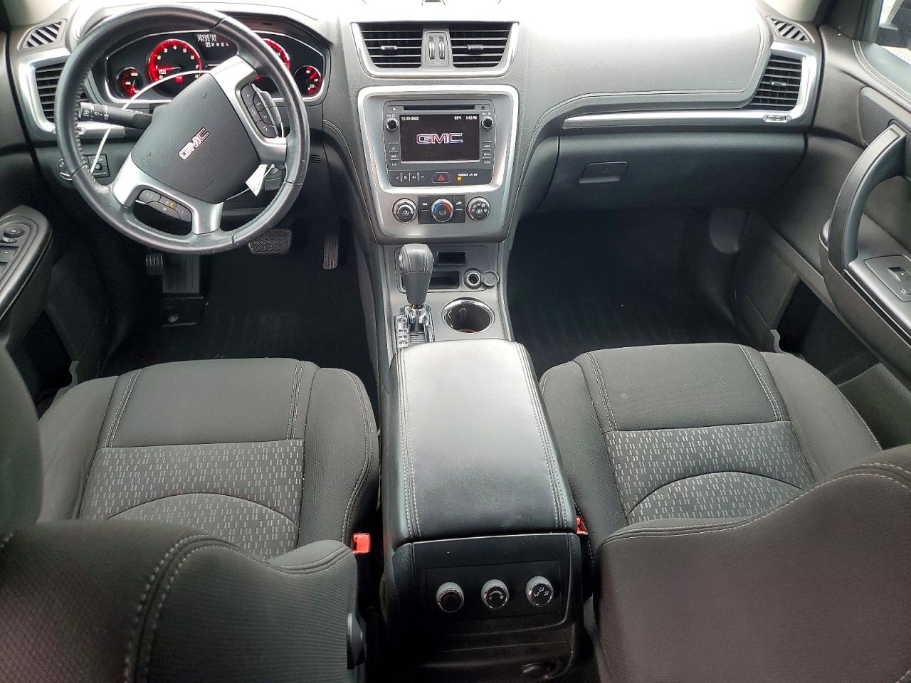 2014 GMC ACADIA SLE photo 8
