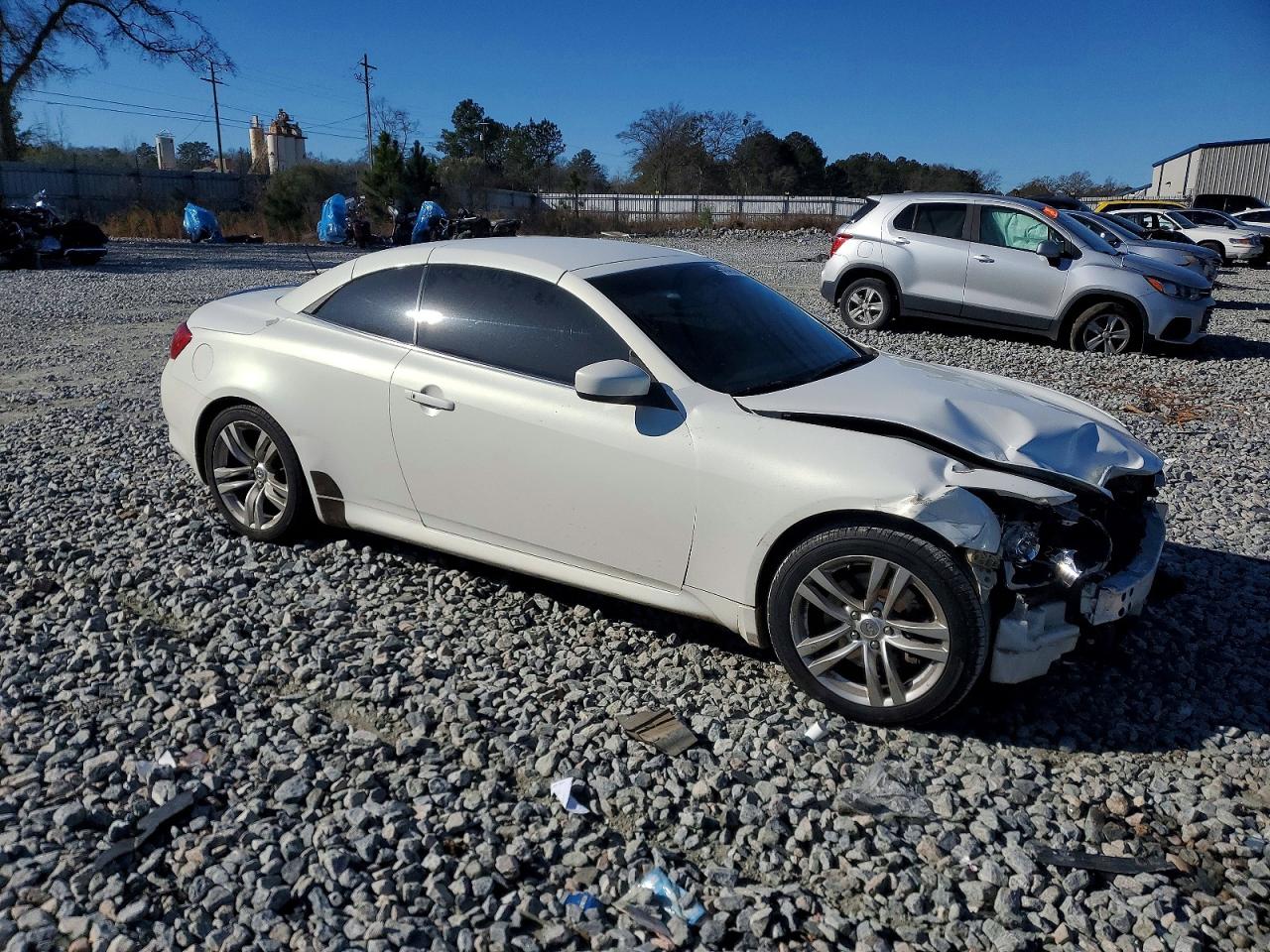 2010 INFINITI G37 BASE photo 4