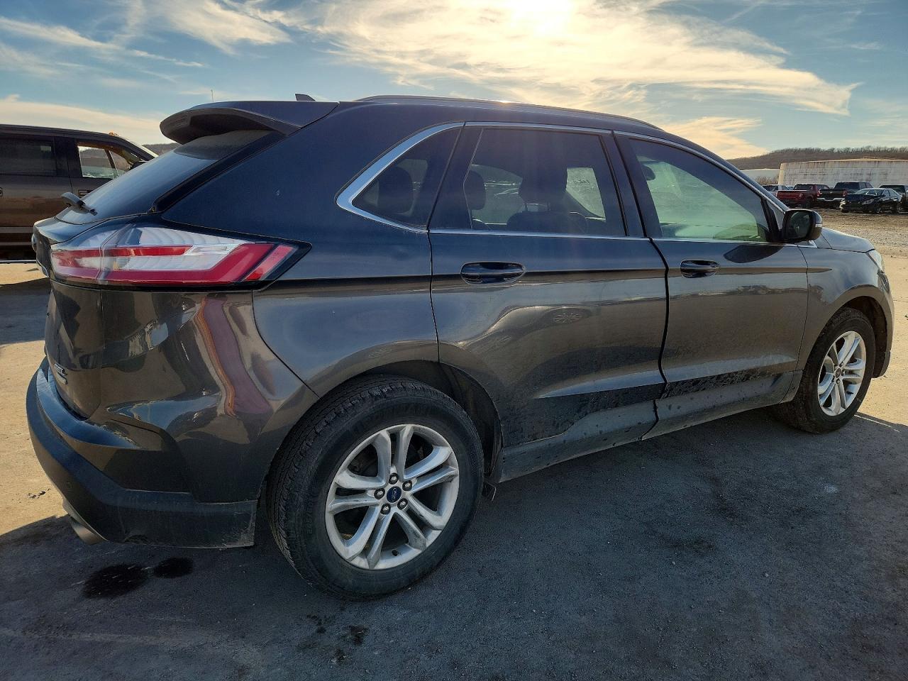 2020 FORD EDGE SEL photo 5