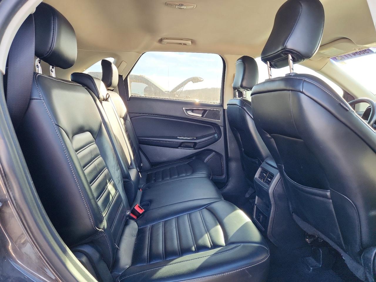 2020 FORD EDGE SEL photo 19