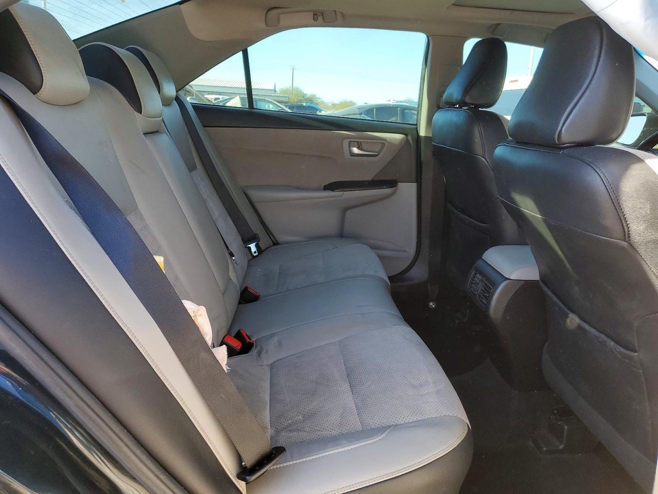 2016 TOYOTA CAMRY XSE photo 10