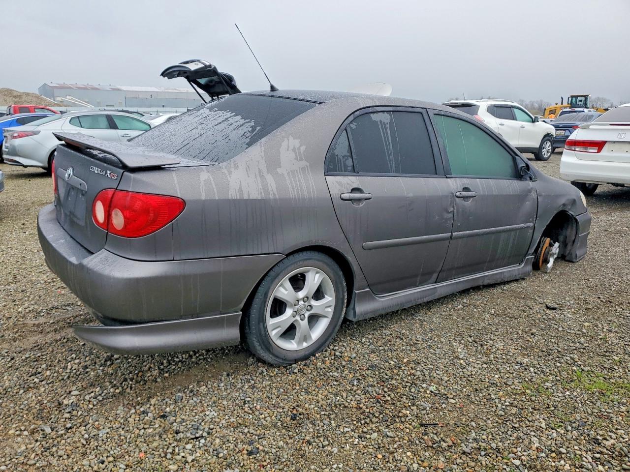 2006 TOYOTA COROLLA XRS photo 3