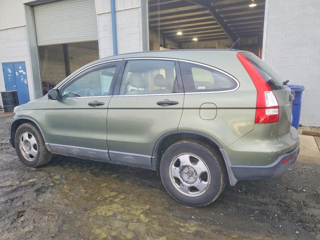 2009 HONDA CR-V LX photo 2