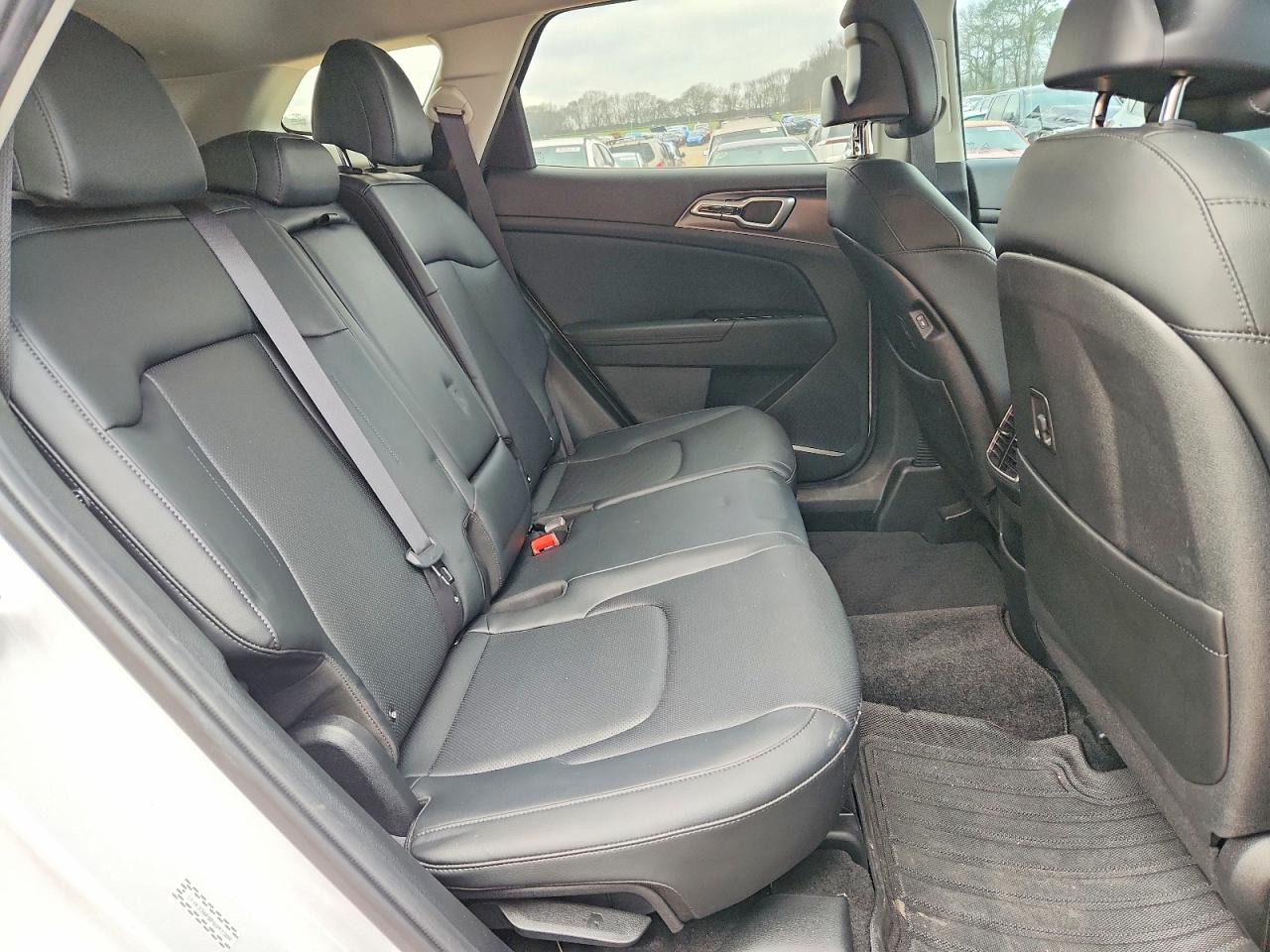 2023 KIA SPORTAGE EX photo 41