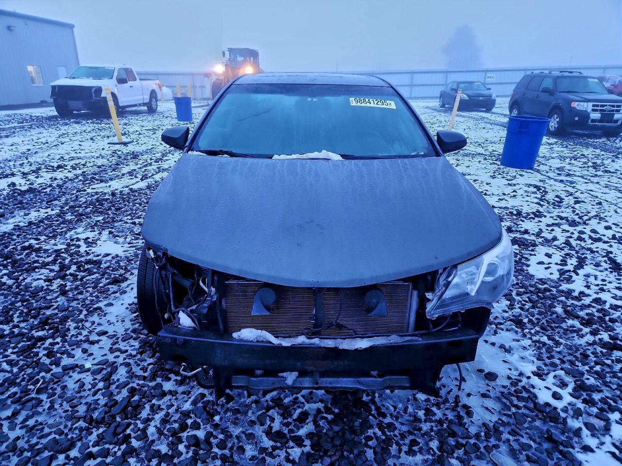 2013 TOYOTA CAMRY SE photo 13