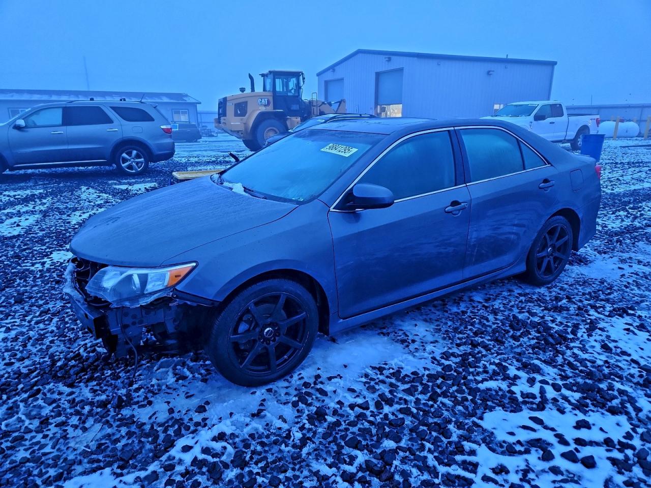 2013 TOYOTA CAMRY