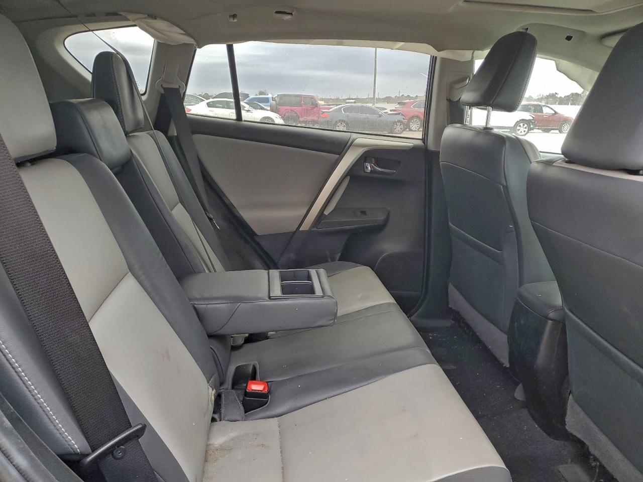 2014 TOYOTA RAV4 LIMITED photo 10