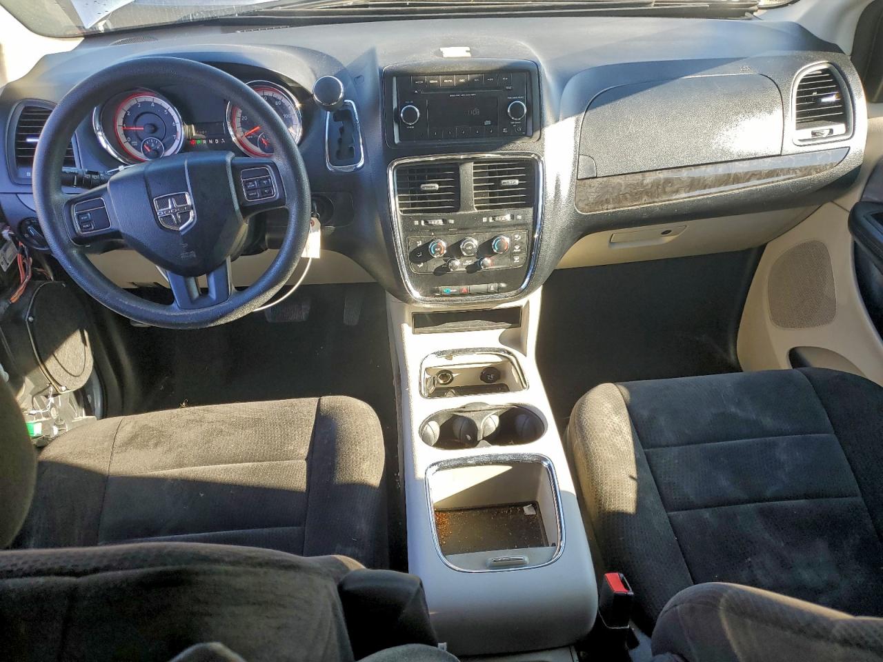 2012 DODGE GRAND CARAVAN SXT photo 8