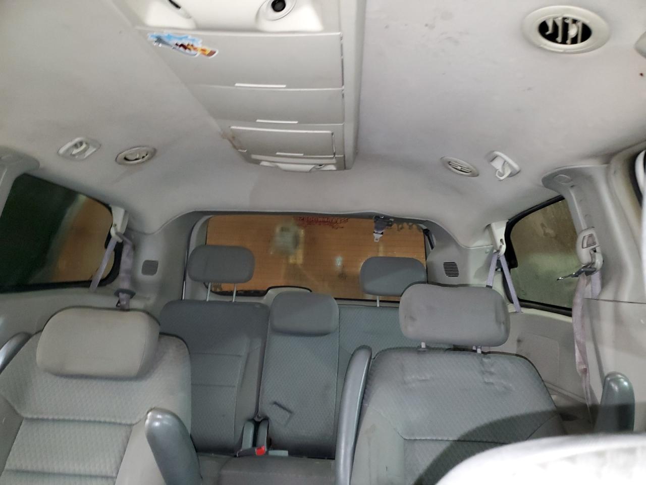 2010 CHRYSLER TOWN & COUNTRY TOURING photo 28