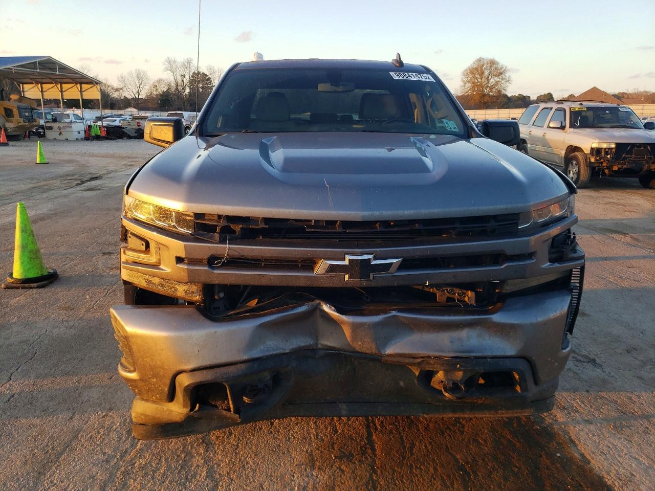2019 CHEVROLET SILVERADO K1500 RST photo 5