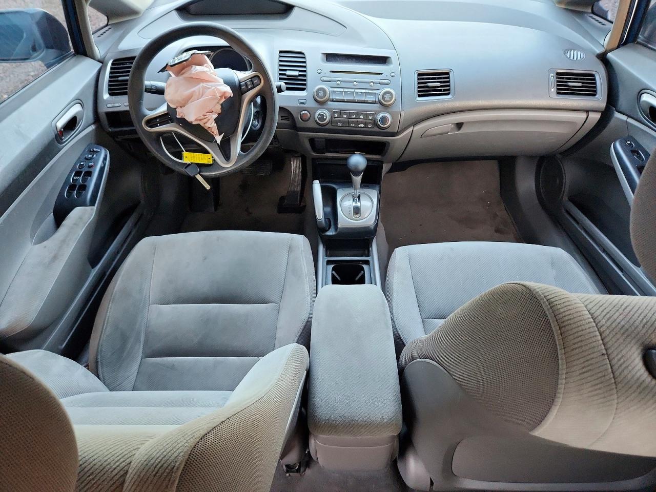 2010 HONDA CIVIC LX photo 22