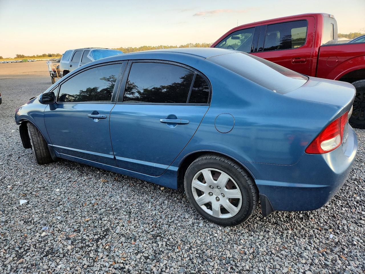 2010 HONDA CIVIC LX photo 4