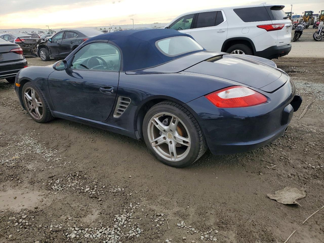 2006 PORSCHE BOXSTER photo 2