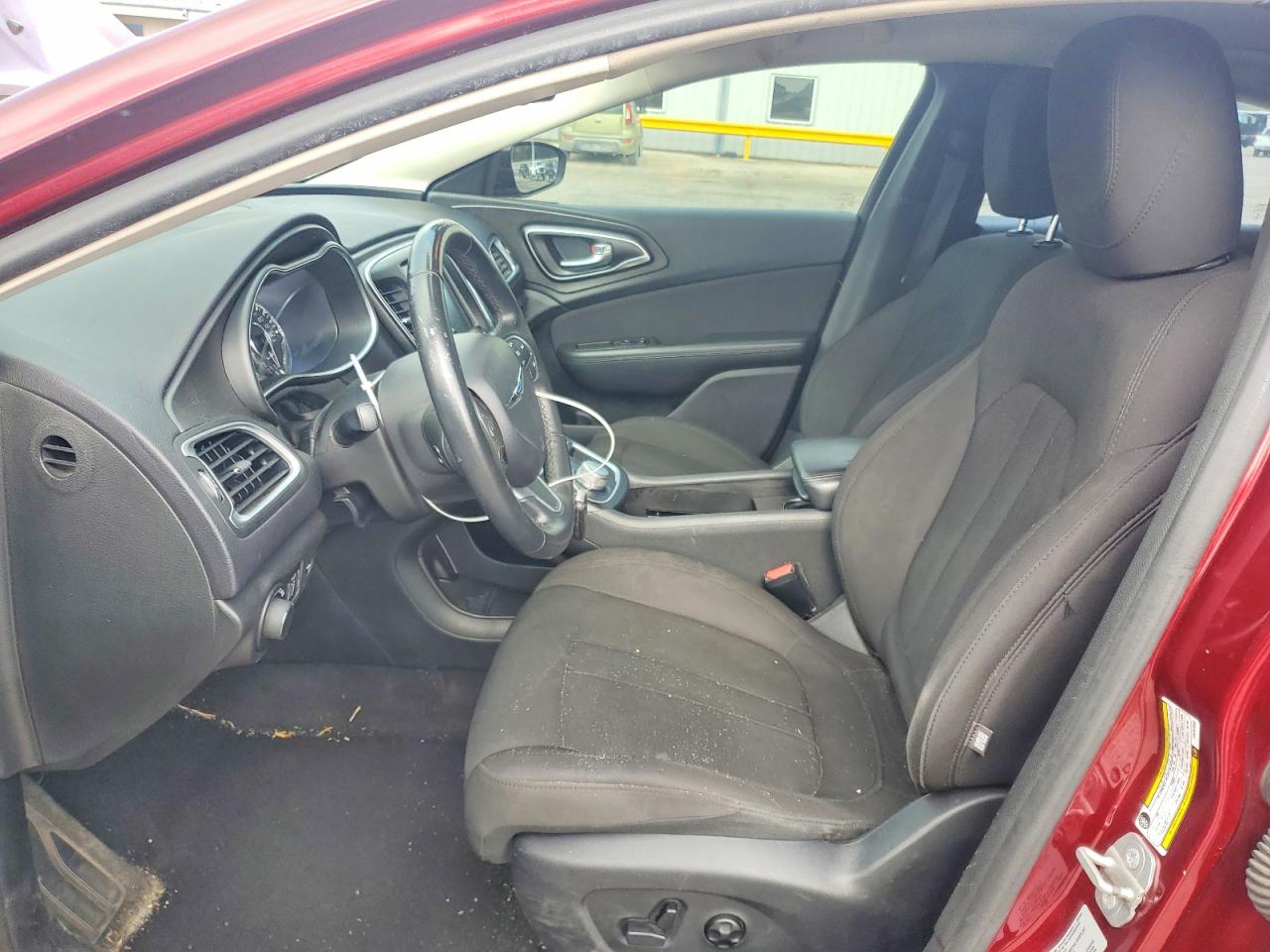 2015 CHRYSLER 200 LIMITED photo 7