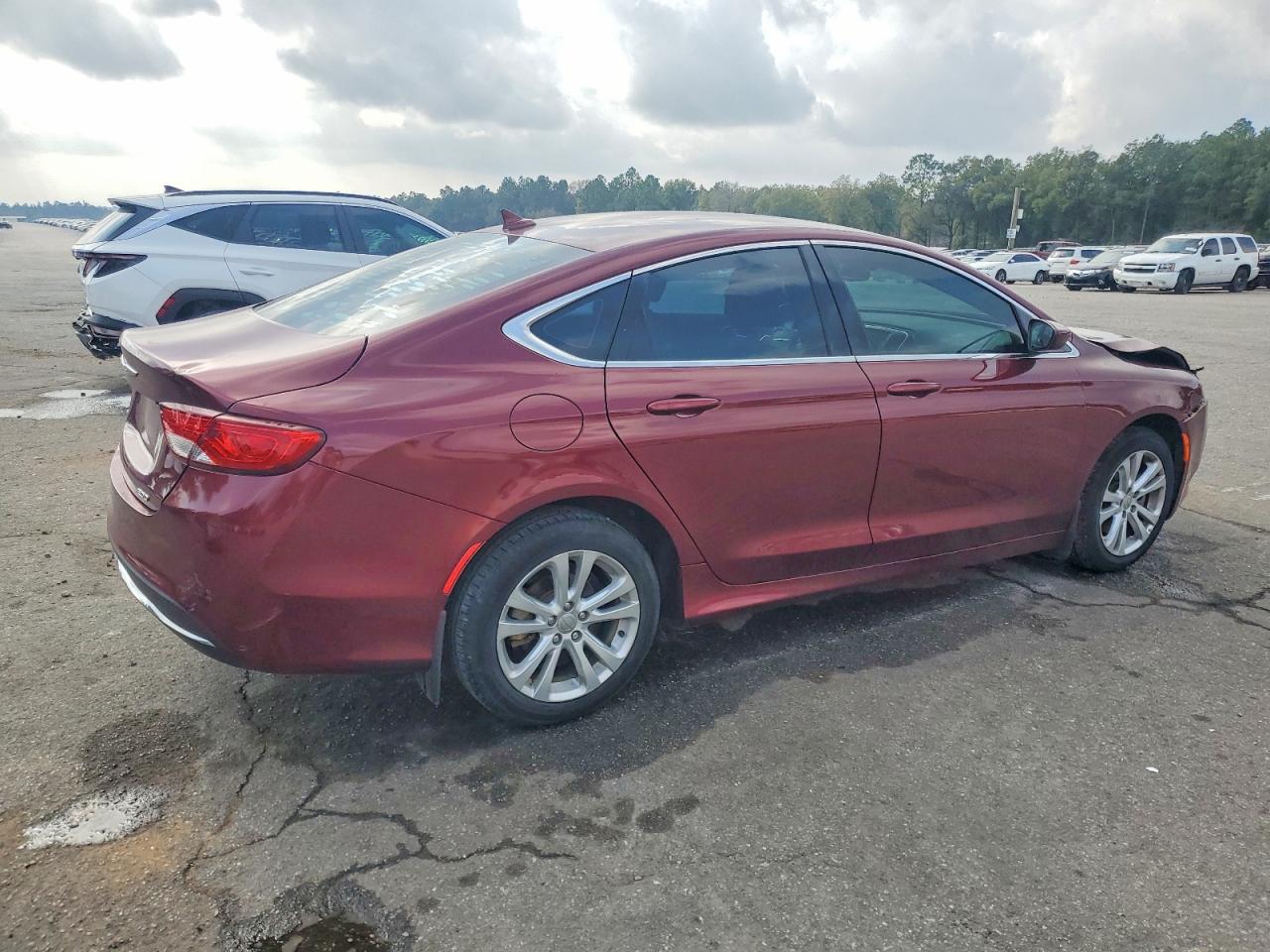 2015 CHRYSLER 200 LIMITED photo 3