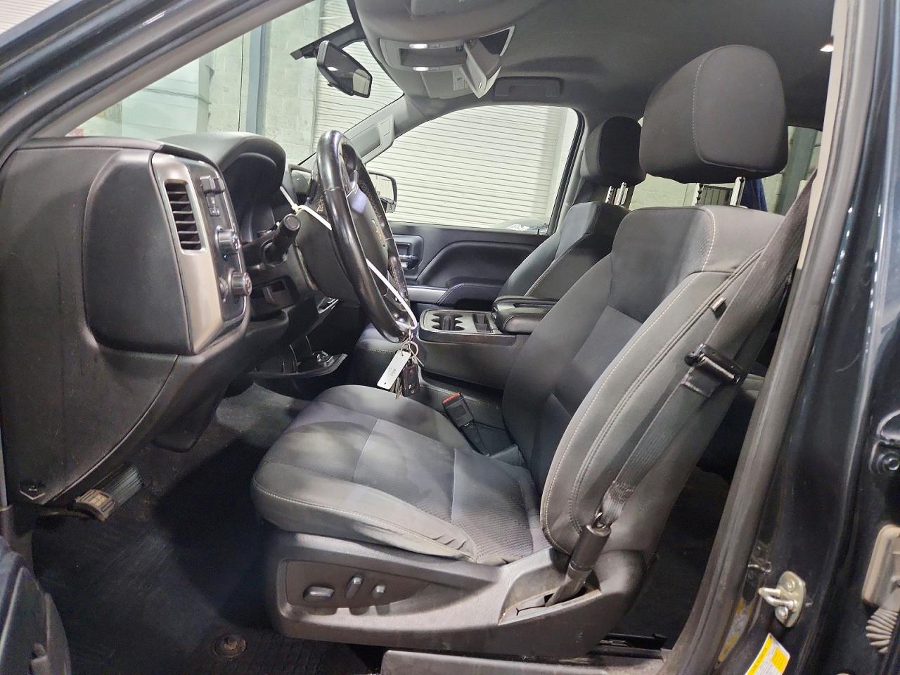 2018 CHEVROLET SILVERADO K1500 LT photo 7