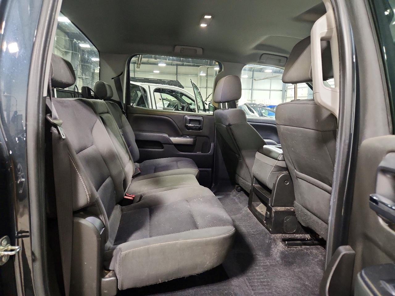 2018 CHEVROLET SILVERADO K1500 LT photo 10