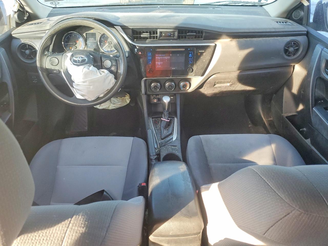 2017 TOYOTA COROLLA L photo 15
