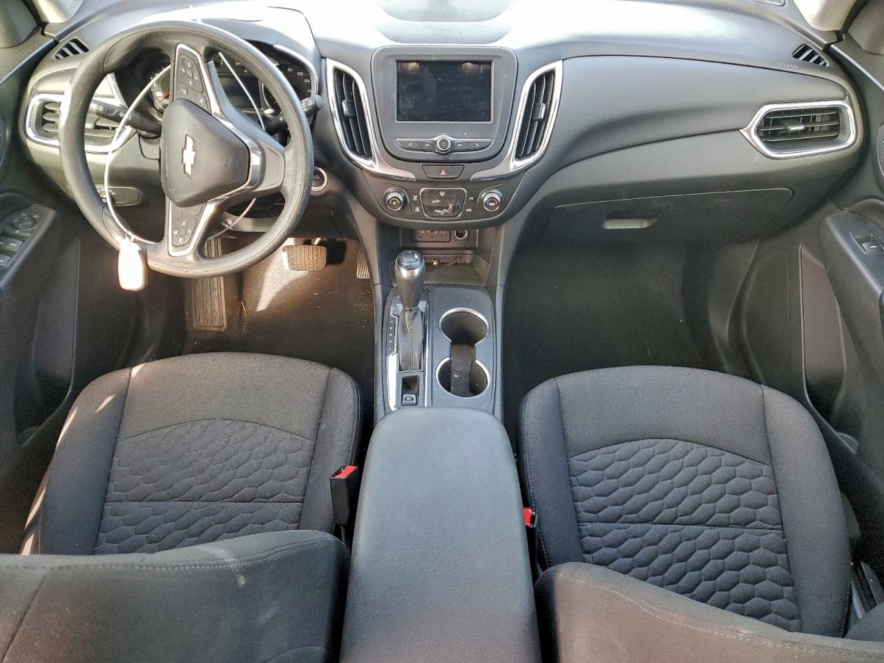 2019 CHEVROLET EQUINOX LT photo 8