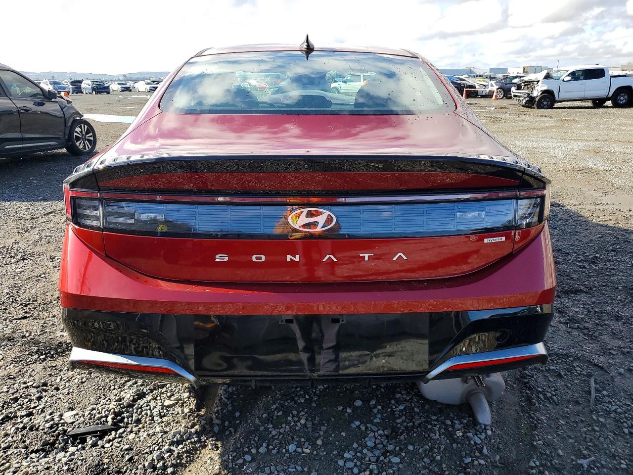 2025 HYUNDAI SONATA HYBRID photo 6