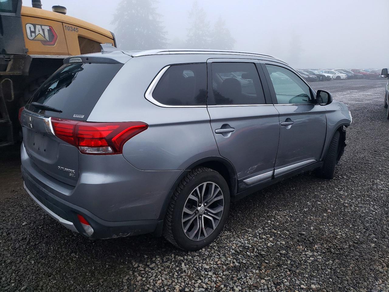 2017 MITSUBISHI OUTLANDER SE photo 3
