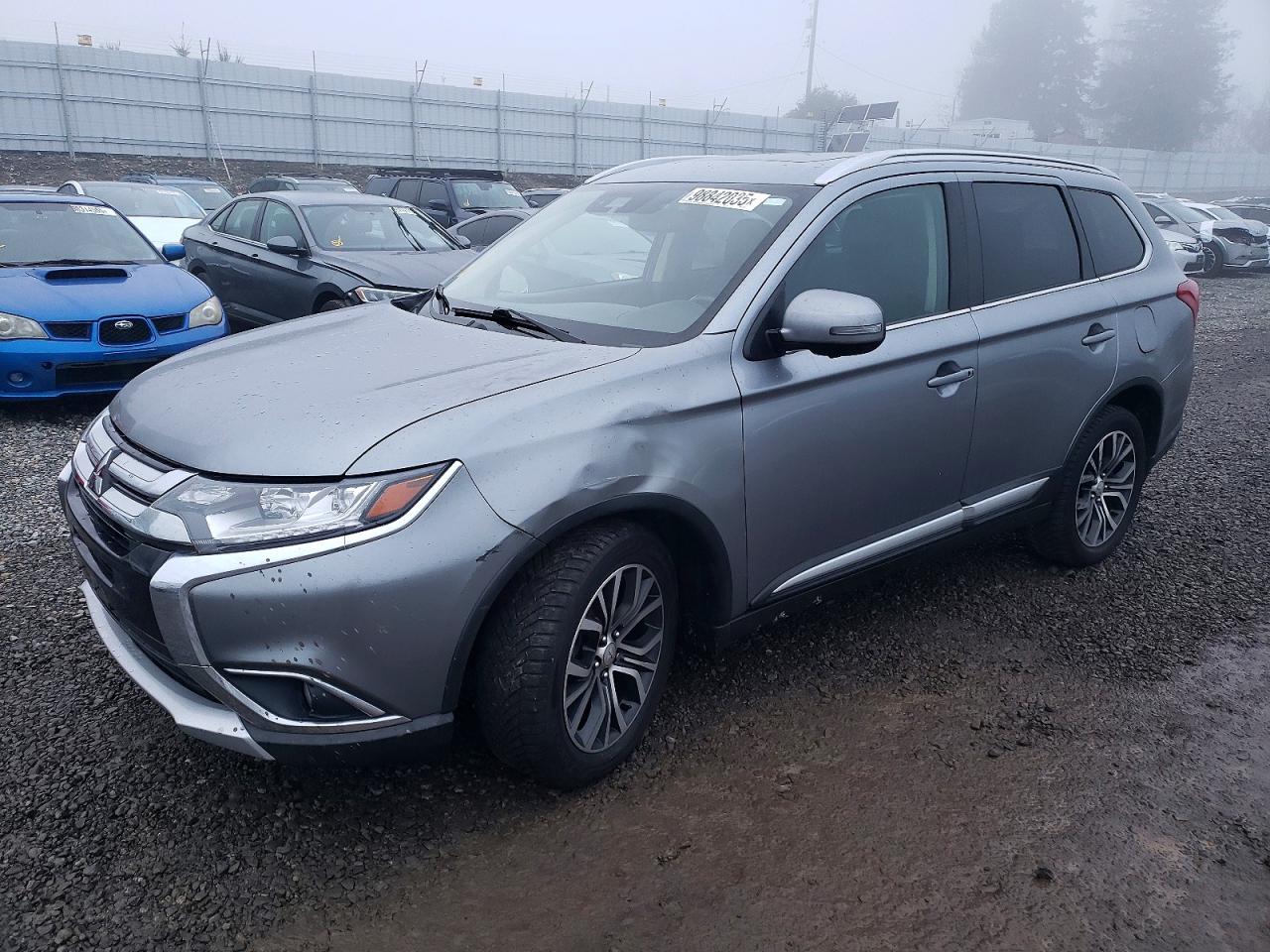 2017 MITSUBISHI OUTLANDER