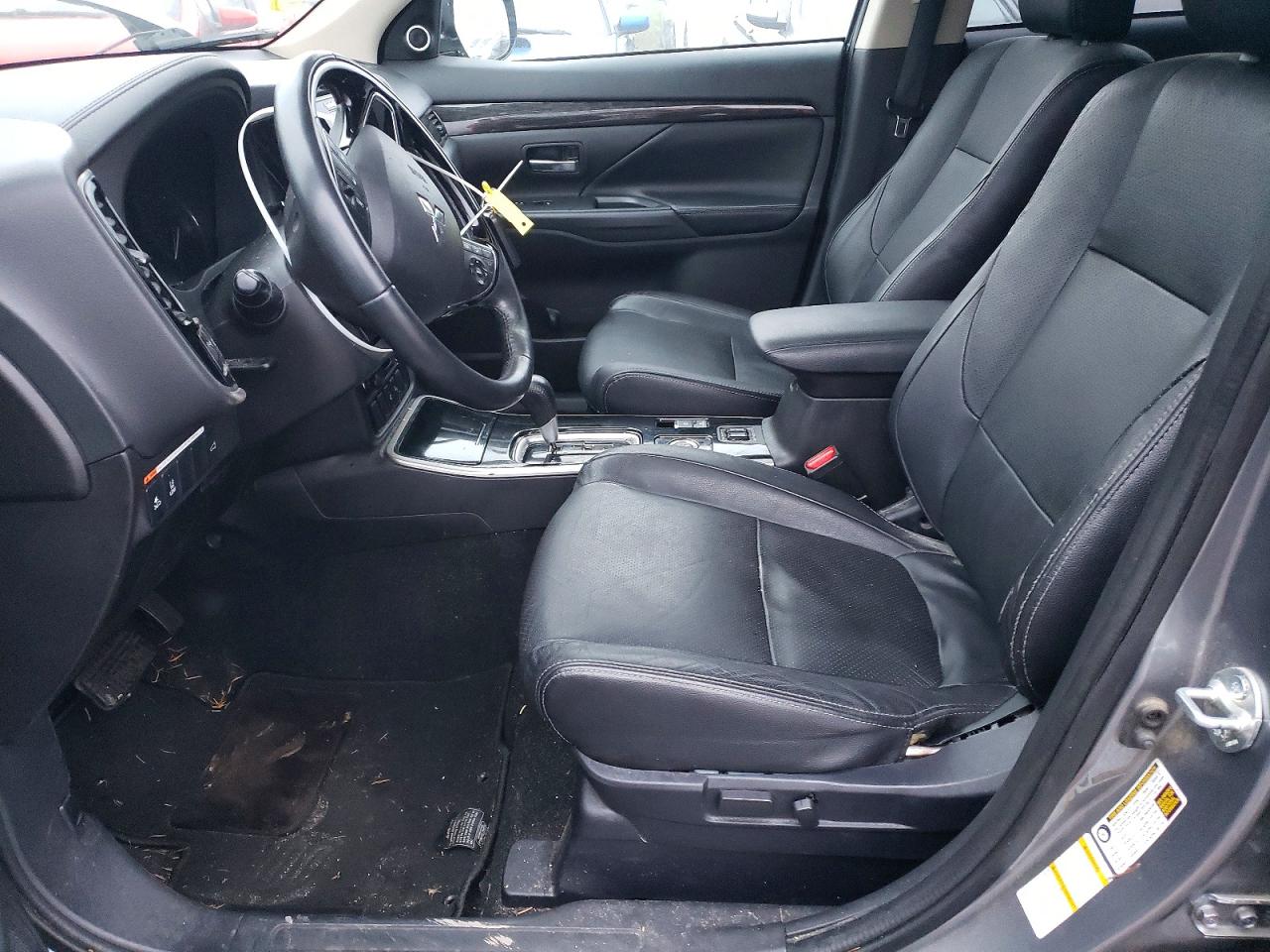 2017 MITSUBISHI OUTLANDER SE photo 7