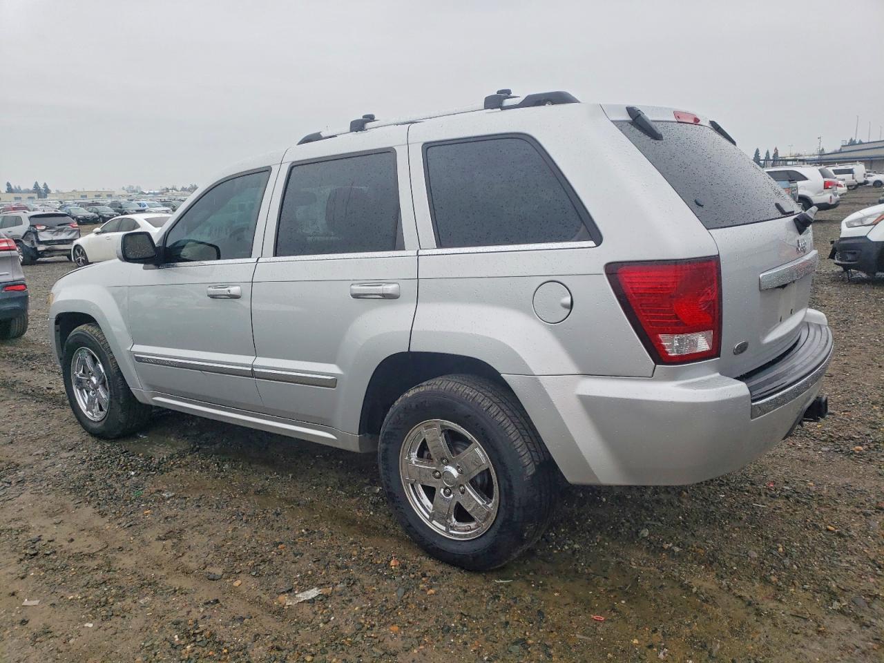 2007 JEEP GRAND CHEROKEE OVERLAND photo 3