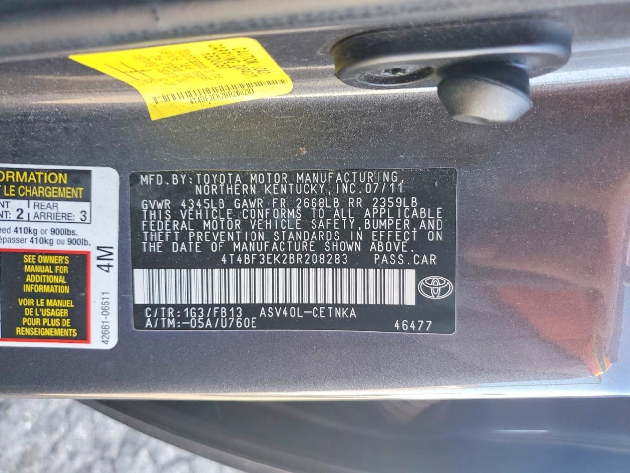 2011 TOYOTA CAMRY LE photo 12