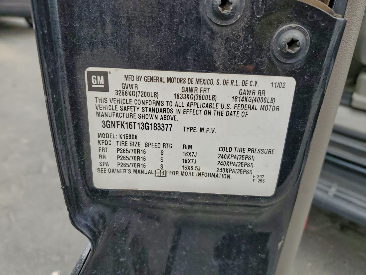 2003 CHEVROLET SUBURBAN K1500 photo 13