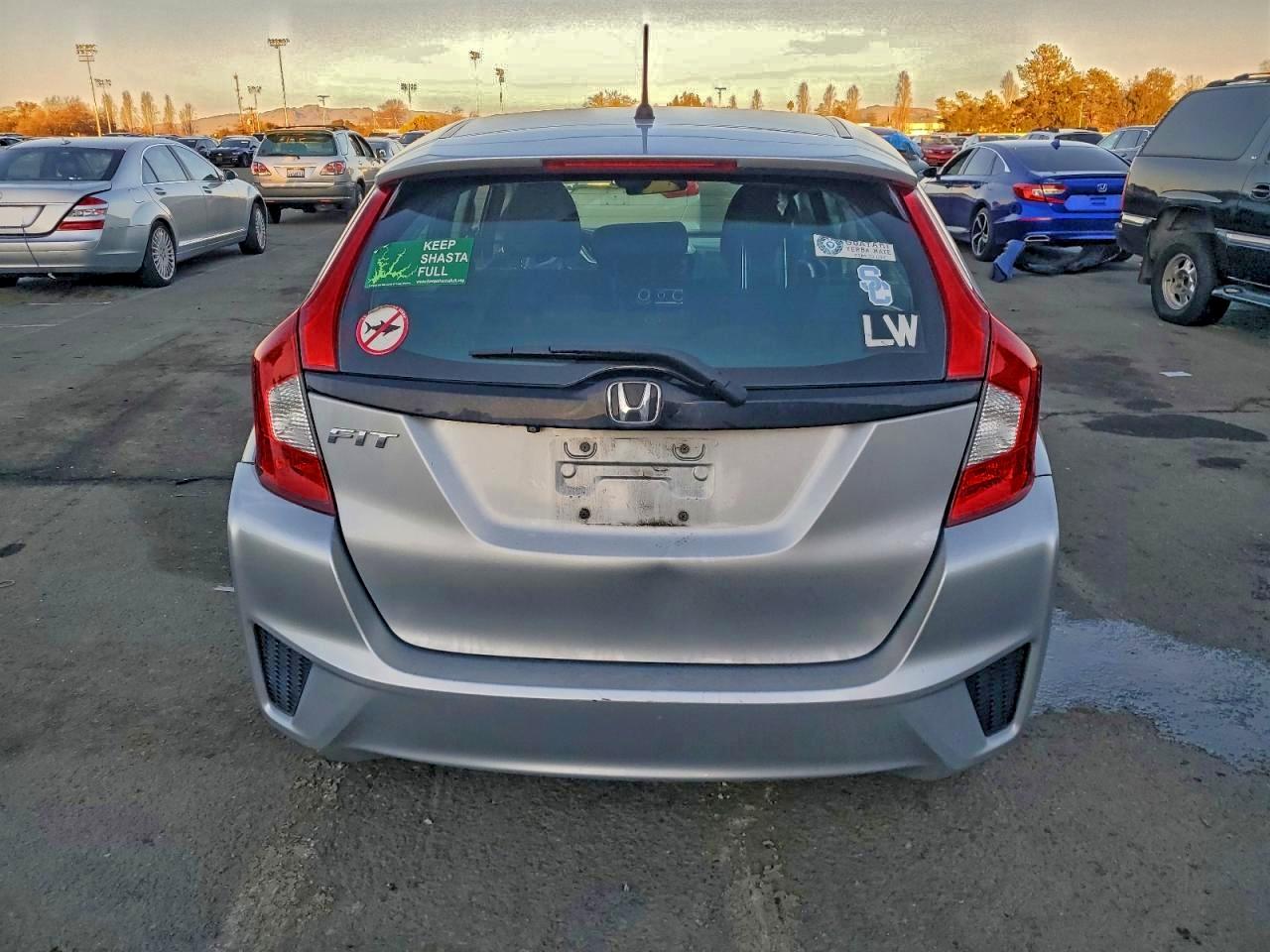 2015 HONDA FIT LX photo 16