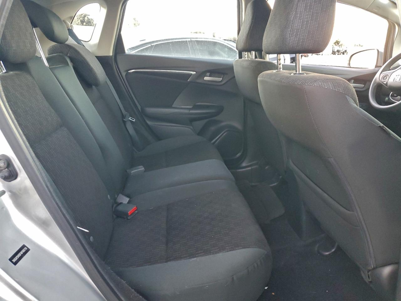 2015 HONDA FIT LX photo 28