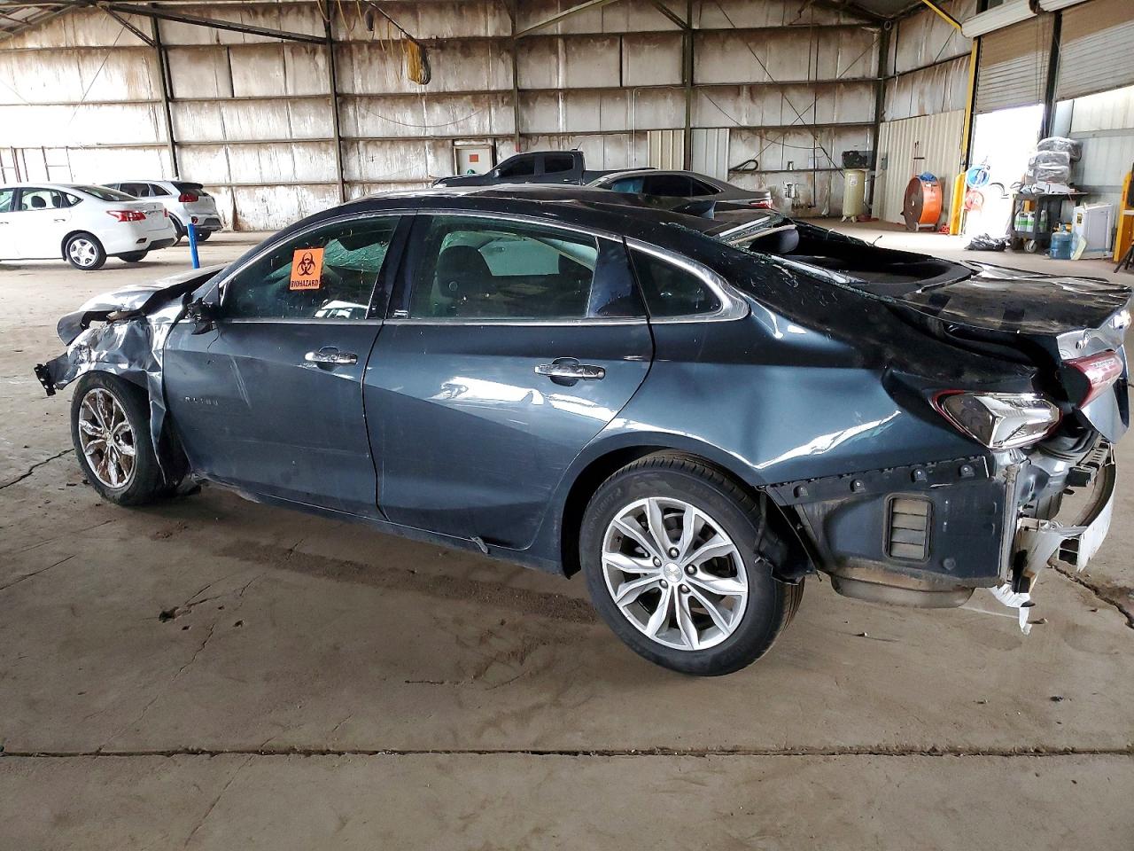 2020 CHEVROLET MALIBU LT photo 2