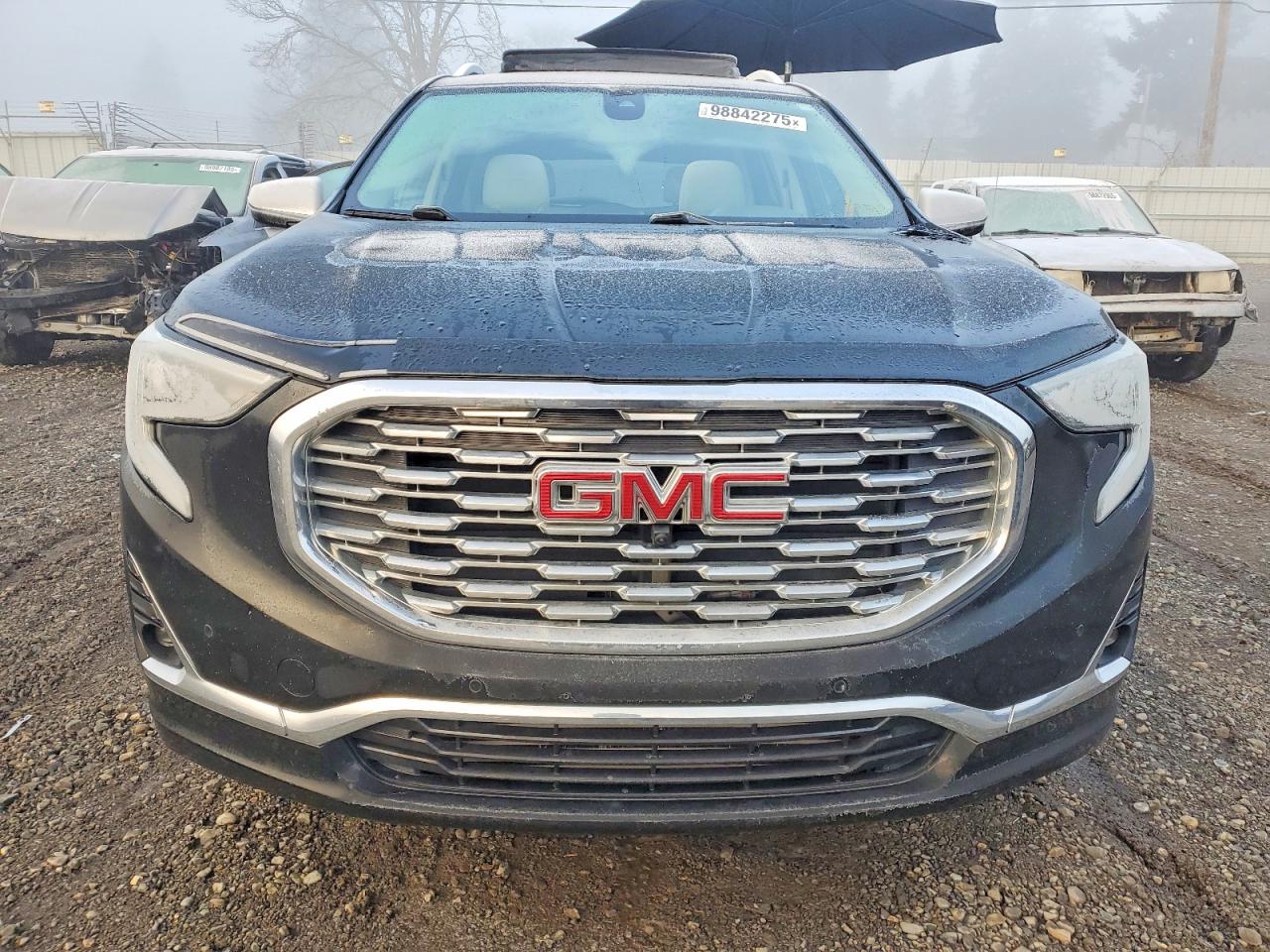 2018 GMC TERRAIN DENALI photo 5