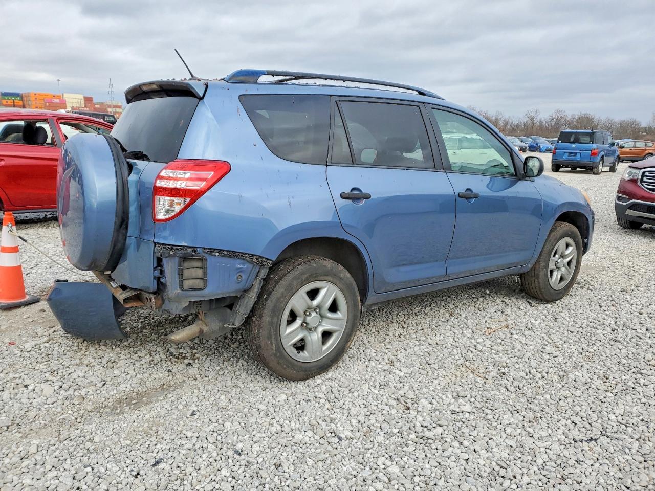 2010 TOYOTA RAV4 photo 3