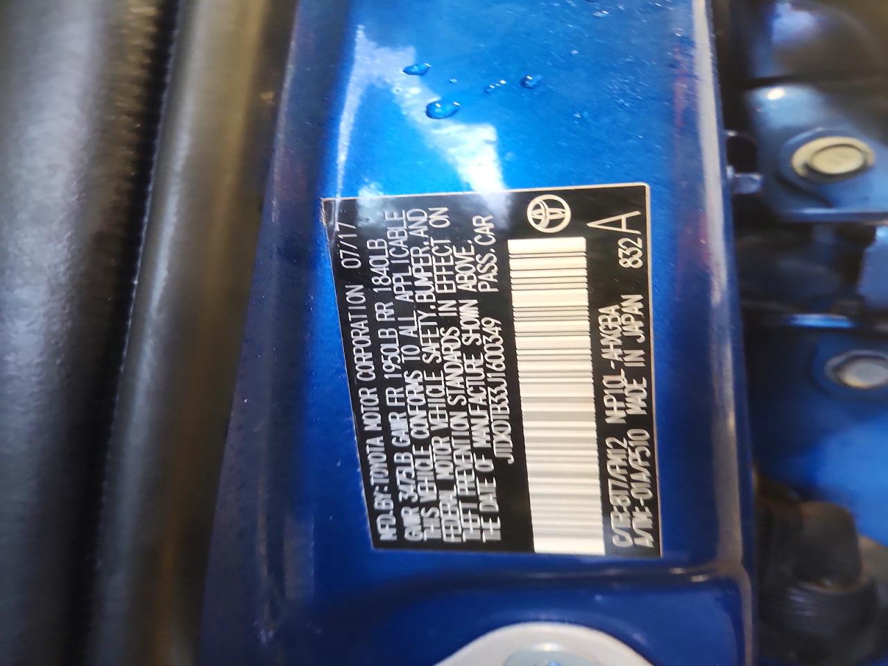 2018 TOYOTA PRIUS C photo 12
