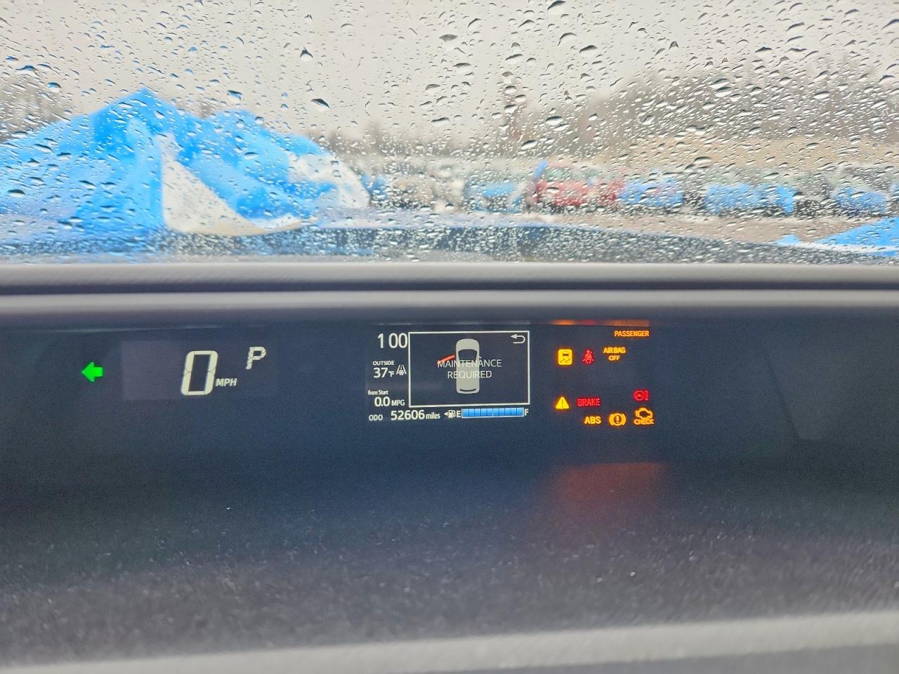 2018 TOYOTA PRIUS C photo 9
