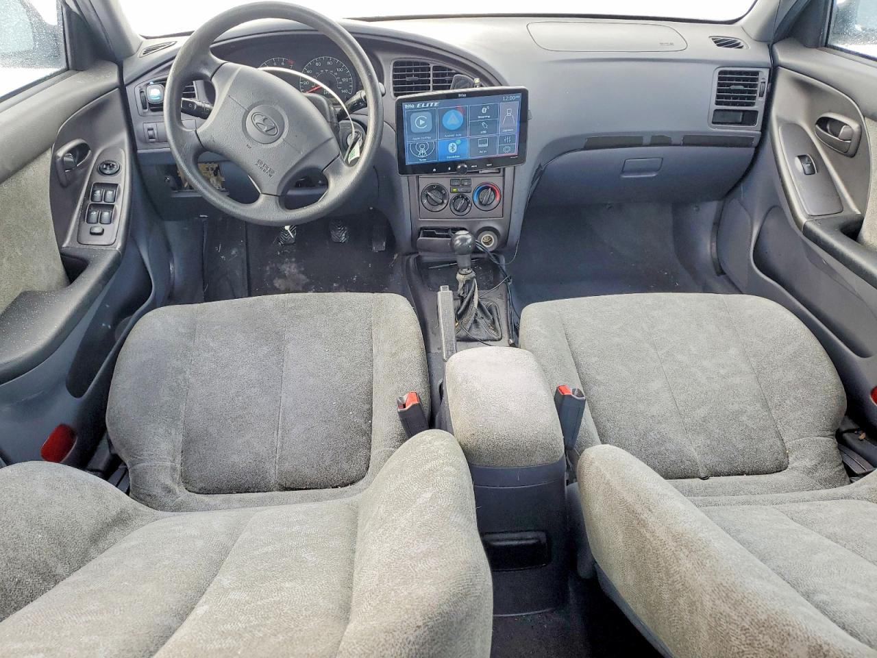 2003 HYUNDAI ELANTRA GLS photo 8
