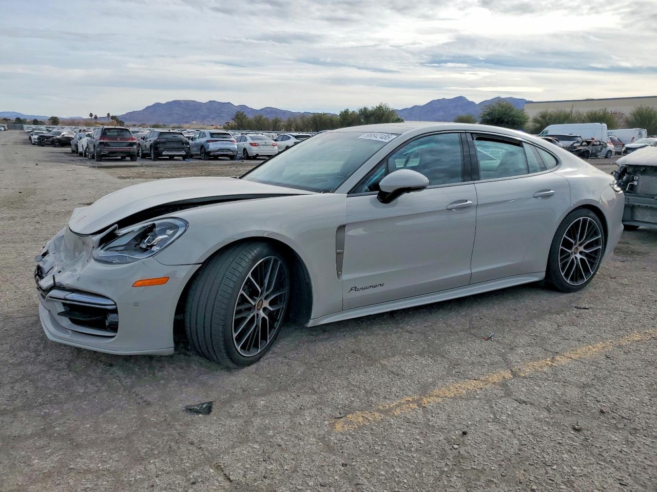 2023 PORSCHE PANAMERA
